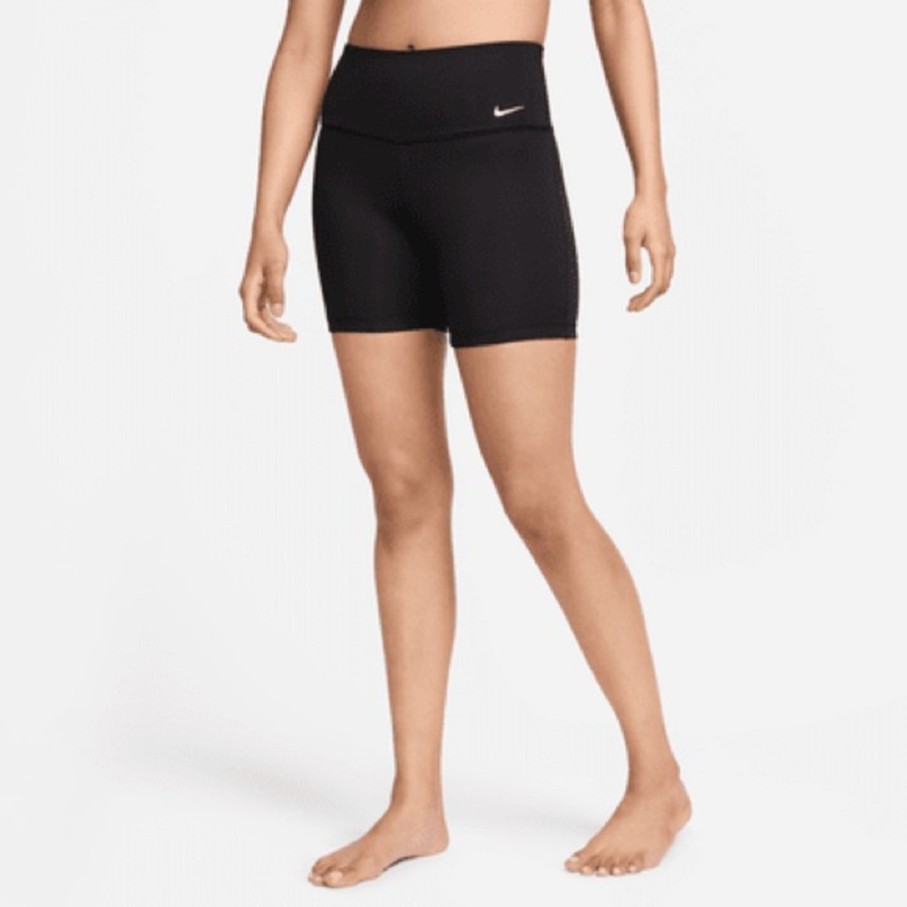Nike Black Athletic Shorts Moisture-Wicking Compression